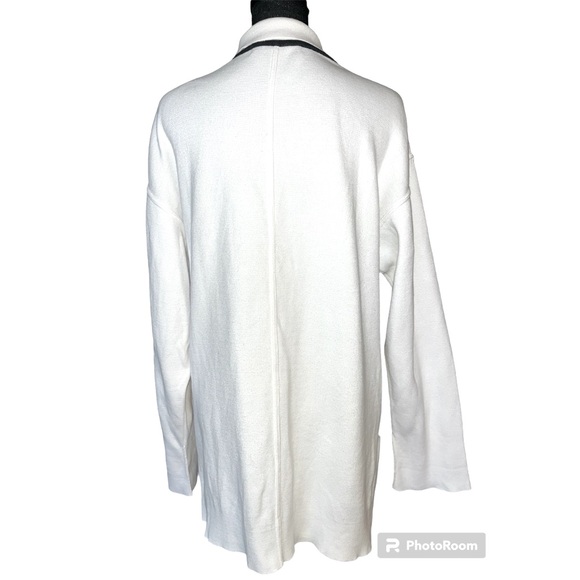 Women’s Lacoste Vintage One Button Cardigan Sweater - Picture 3 of 8